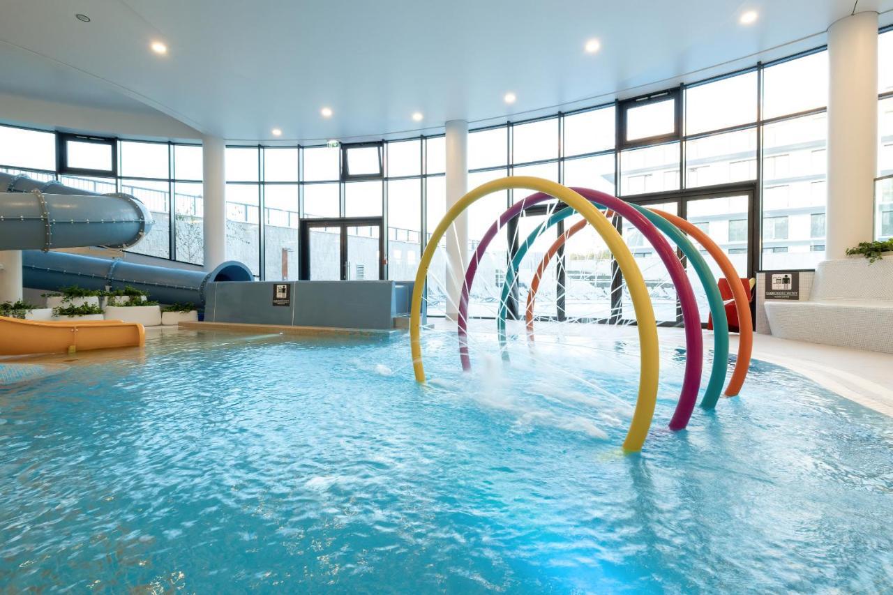Polanki Aqua Apartment With Parking By Renters Prestige كولوبرزيغ المظهر الخارجي الصورة